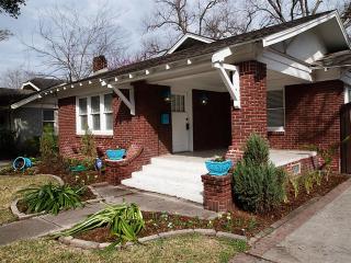 741 16th St, Houston TX  77008-4403 exterior
