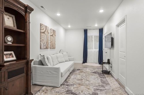 25738 Calhoun Pl, Aurora CO 80016-2818 exterior