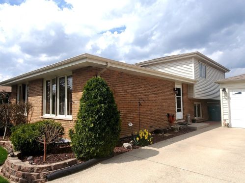 9000 Westwood Dr, Tinley Park, IL 60487-6094