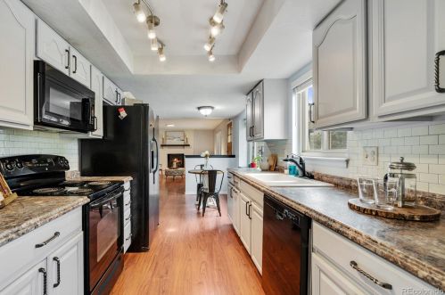 3281 Evanston St, Aurora CO 80014-3920 exterior