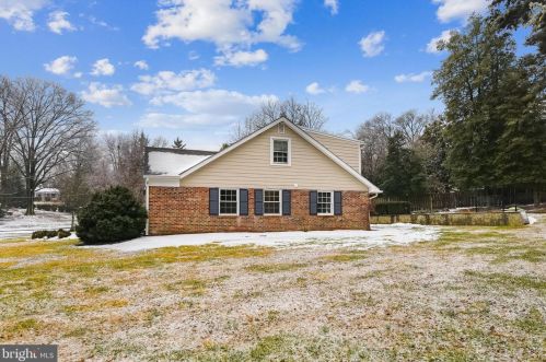 810 Burnt Mills Ave, Silver Spring MD 20901-4506 exterior