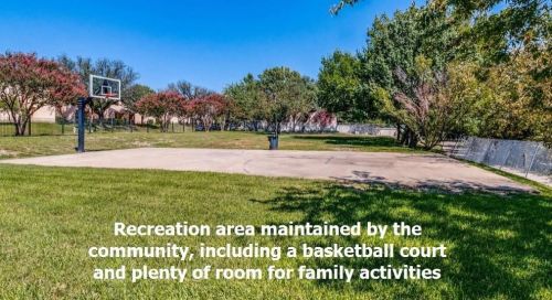 303 Vly Park Dr, Garland TX  75043-2955 exterior