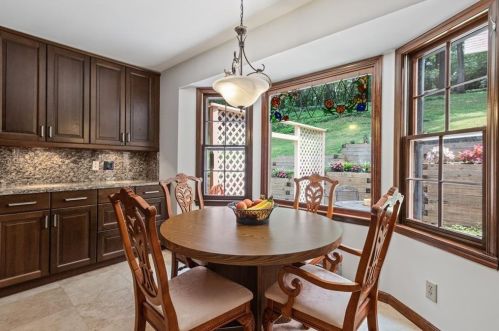 3527 Hidden Acres Dr, Atlanta GA  30340-4449 exterior
