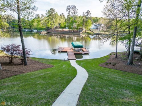 103 Lakeside Dr, Buckhead, GA 30625-3308