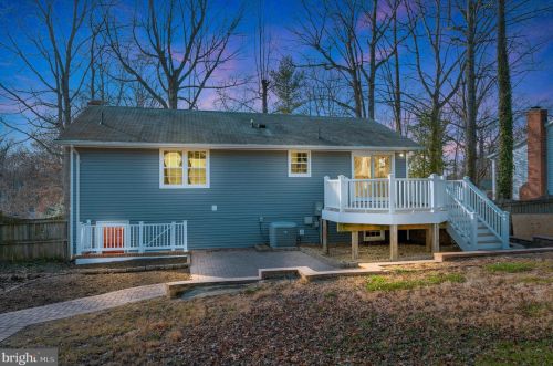 11821 Rutherford Dr, Fredericksburg, VA 22407-6433