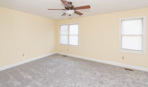 947 Auburnview Dr, Cincinnati OH  45206-2582 exterior