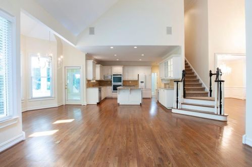807 Brookhaven Springs Ct, Atlanta GA  30342-3551 exterior