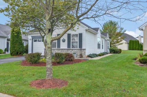 3 Gabriella Cir, Lakehurst, NJ 08759-6079