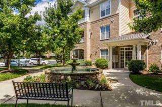 3141 Hemlock Forest Cir, Raleigh, NC 27612-2330