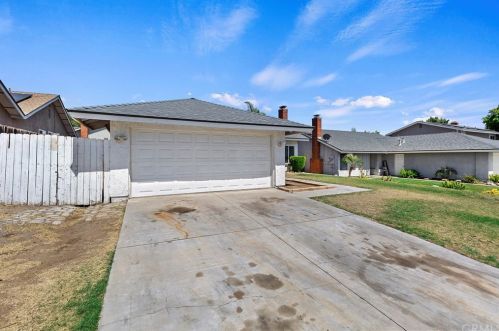6278 Cross River Dr, Riverside CA  92509-6935 exterior