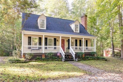 4305 Cosby Rd, Powhatan, VA 23139-4812