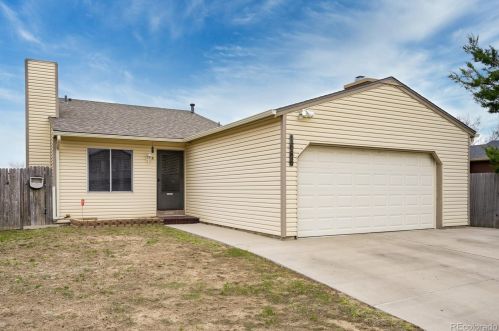 1686 Ensenada Way, Aurora, CO 80011-5334