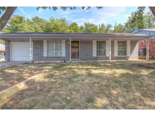 2911 131st East Ave, Tulsa OK  74134-2803 exterior