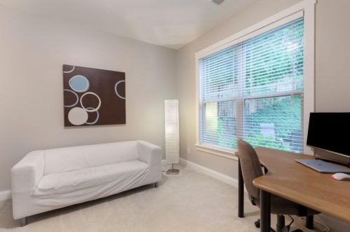 2035 Hatteras Way, Atlanta GA  30318-1084 exterior