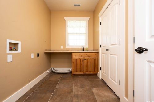 348 200, Wellsville UT 84339-9703 exterior