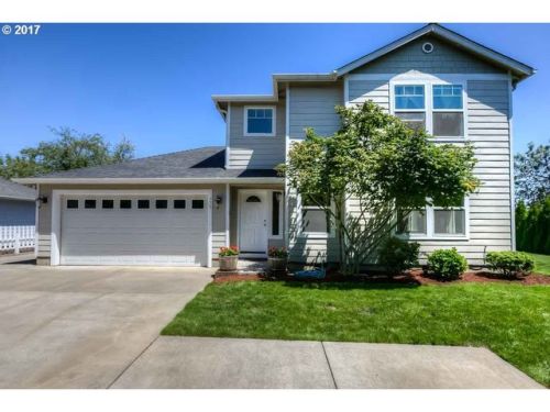579 Bowman Cir, Monmouth, OR 97361-1100