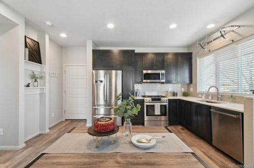 4627 Crestone Peak St, Denver CO  80601-4627 exterior