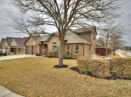100 Lake Texana Ct, Georgetown, TX 78628-7153
