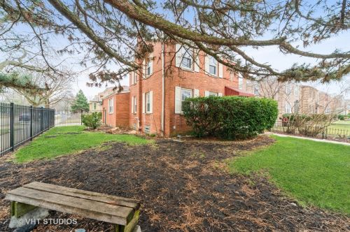 6301 Berteau Ave, Chicago, IL 60634-1540
