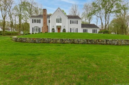 3 Crosswicks Ridge Rd, Wilton, CT 06897-2631