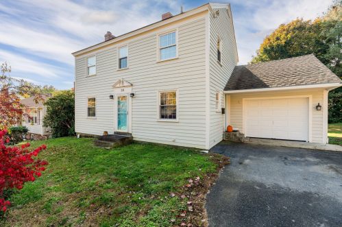 34 Fairview Ave, Augusta, ME 04330-5832