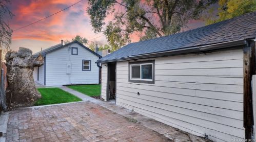 660 Meade St, Denver CO  80204-3017 exterior