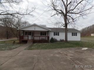3917 Walker Rd, Freeport, WV 26180-9758