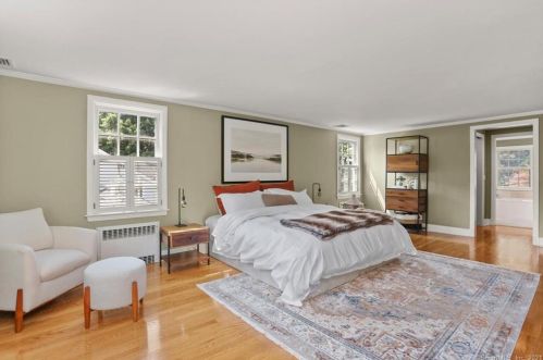 46 Pine Hill Ave, Norwalk CT  06855-2810 exterior
