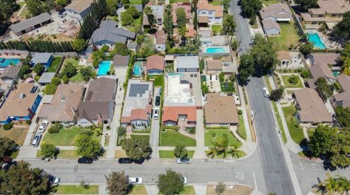 2019 Chilton Dr, Glendale CA  91201-1169 exterior