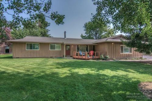2302 Sunrise Ln, Prineville, OR 97754-8146