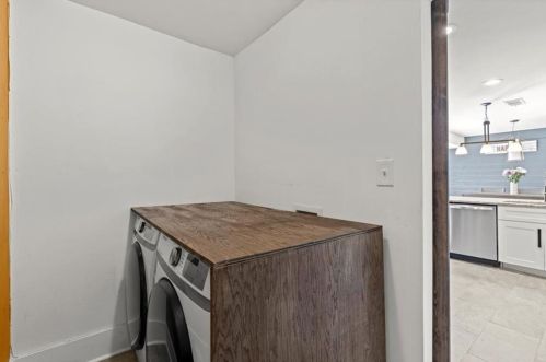 2930 Eleanor Ter, Atlanta GA  30318-6014 exterior