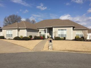 1015 Spatz Cir, Conway, AR 72034-8361