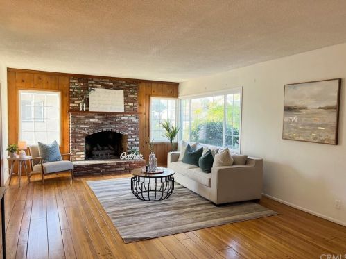 524 Sheree Ln, Placentia, CA 92870-4325