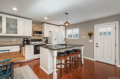 11561 Cedar Ave, Denver, CO 80012-1201