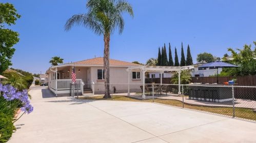 718 Alpine Ave, Chula Vista CA  91910-5909 exterior