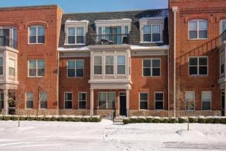 954 Perry St, Columbus OH  43215-1181 exterior