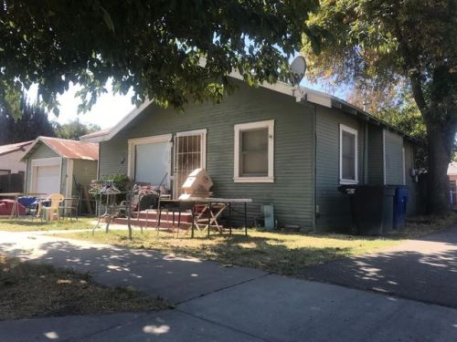317 Hill St, Lemoore, CA 93245-2633