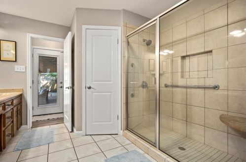 2207 Baltusrol Dr, Austin TX  78747-1202 exterior