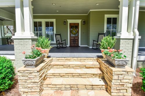 654 Brent Rd, Barnesville, GA 30204-3573