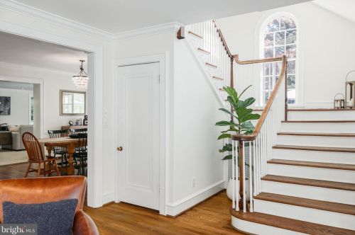 1023 Washington Ave, Tavistock NJ 08033-3605 exterior