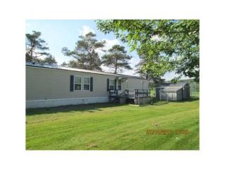 124 Canaan Mh Park, Canaan VT  05903-9765 exterior