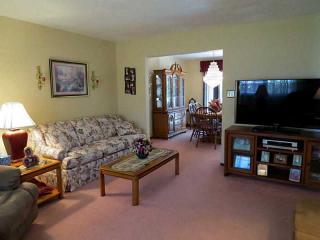 410 Vista Dr, Butler, PA 16001-3222