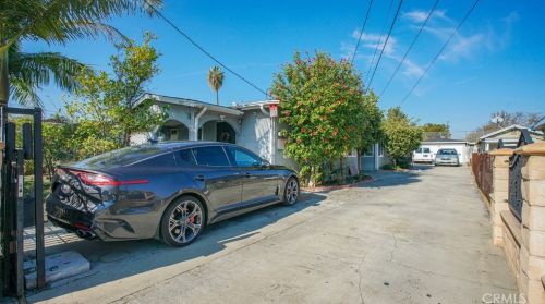 4903 98th St, Inglewood, CA 90301-3605