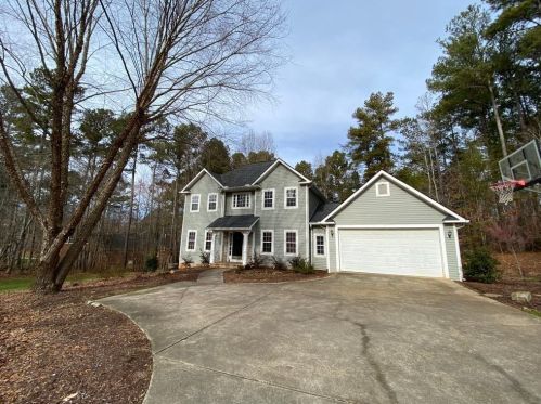 600 Thornwood Cir, Mount Airy, GA 30563-3550