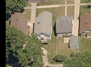 114 Gift Ave, Peoria, IL 61603-1742