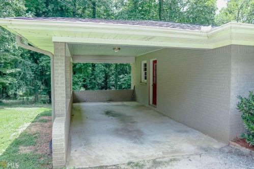 898 Grant St, Clarkesville, GA 30523-4710