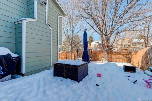 19159 Nassau Dr, Denver CO  80013-5127 exterior