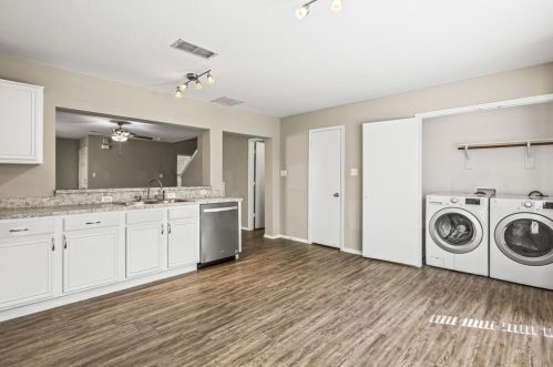 7523 Kings Trl, Fort Worth TX  76133-8347 exterior