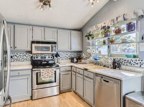 2272 Oakland Way, Denver CO 80014-1108 exterior