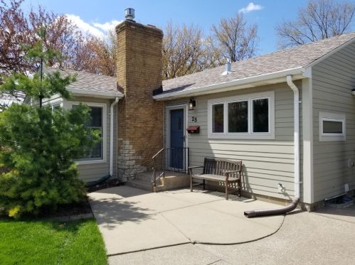 25 Hilltop Ln, Saint Paul MN  55116-2749 exterior